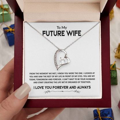FROM THE MOMENT WE MET - Forever Love Necklace
