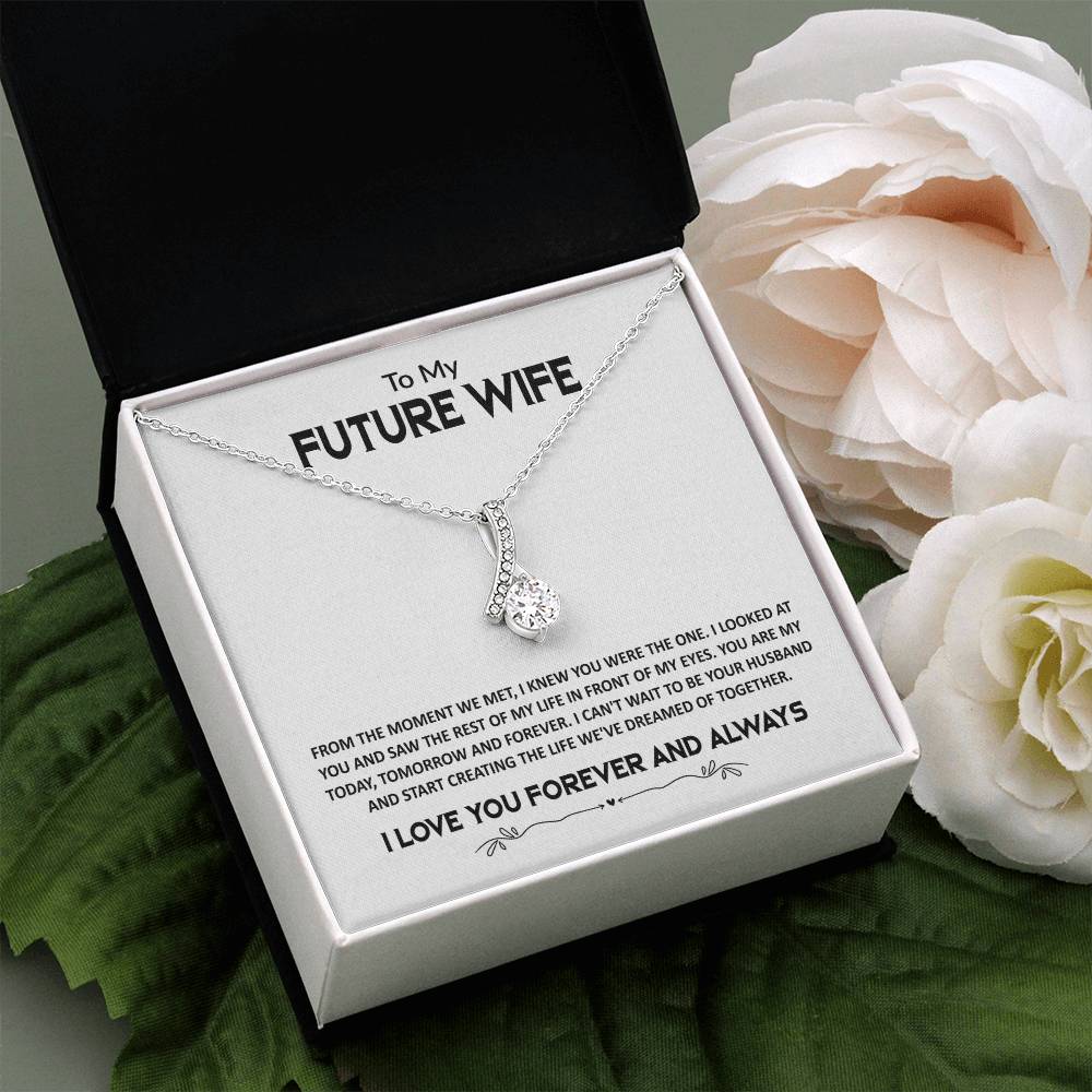 FROM THE MOMENT WE MET - Alluring Necklace