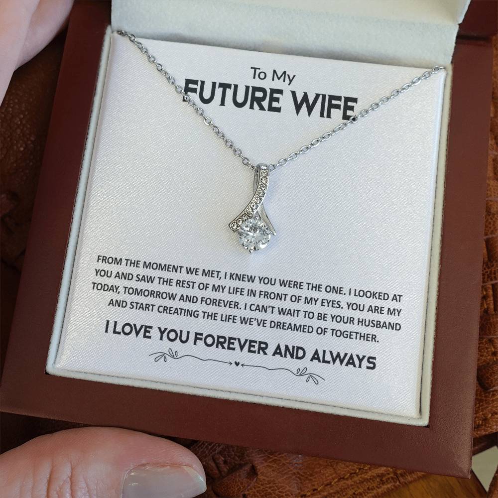 FROM THE MOMENT WE MET - Alluring Necklace