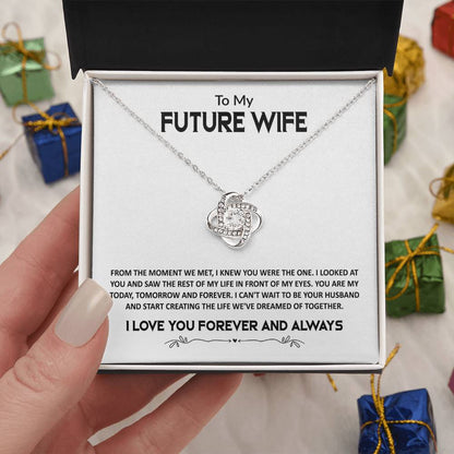 FROM THE MOMENT WE MET - Knot Necklace
