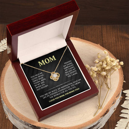 MOM - Knot Necklace