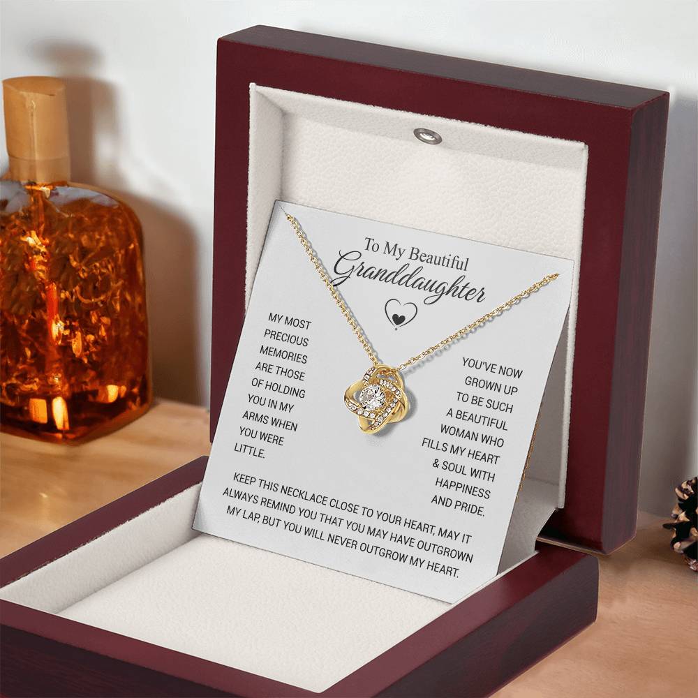 MOST PRECIOUS MEMORIES - KNOT NECKLACE