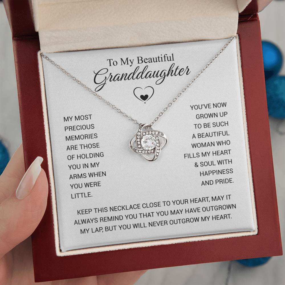 MOST PRECIOUS MEMORIES - KNOT NECKLACE