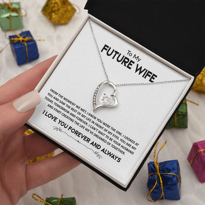 FROM THE MOMENT WE MET - Forever Love Necklace